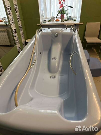 Гидромассажная ванна Ocean Deluxe chirana progress