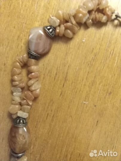 Бусы из натуральных камней