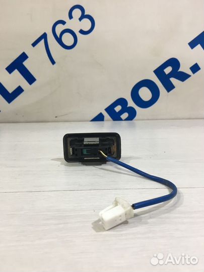 Кнопка открывания багажника KIA optima 3 TF 2.4 ат