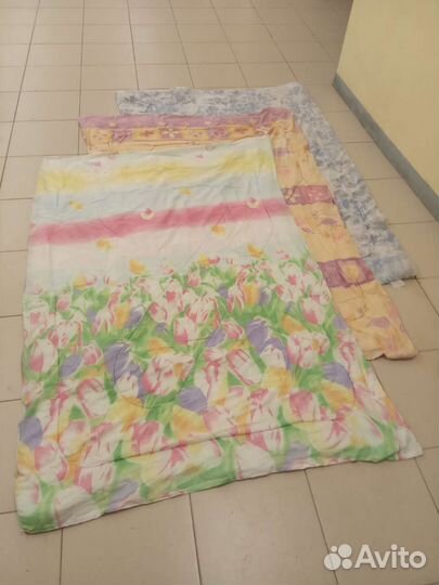 Одеяла,подушки,постельное бельё