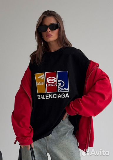 Футболка Balenciaga