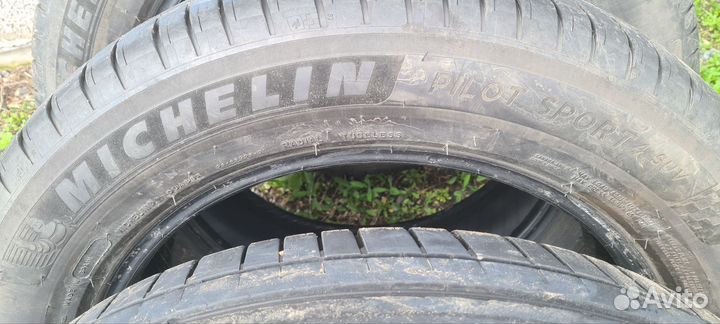 Michelin Pilot Sport 4 225/60 R18 100V