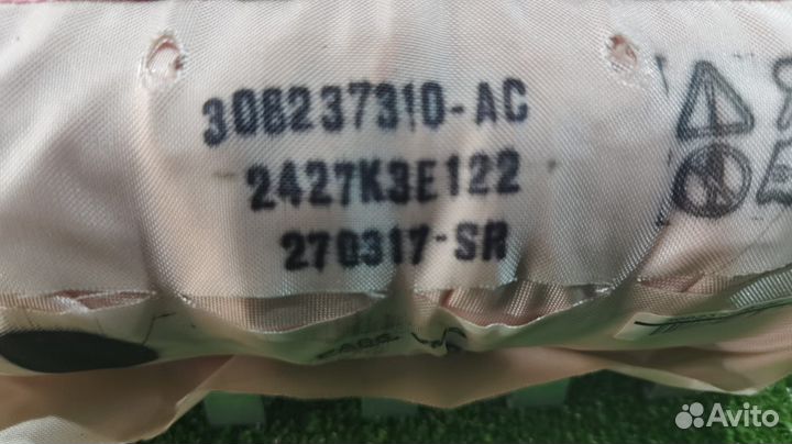 Подушка безопасности в торпедо Nissan Qashqai J11