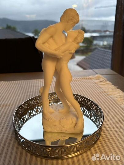 Декоративный зеркальный поднос