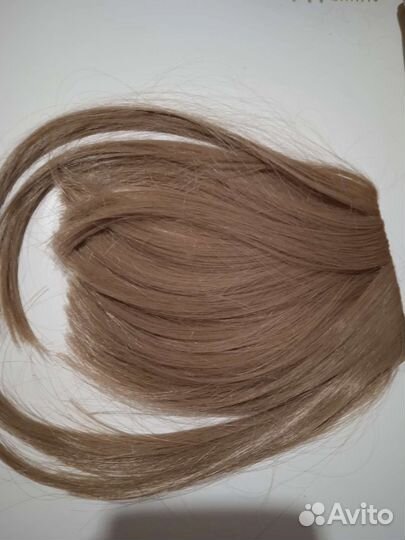 Пучок на резинке и челка