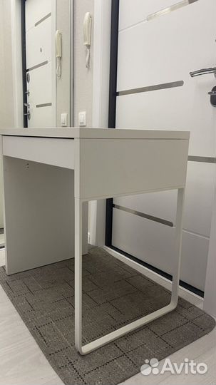 Стол IKEA микке