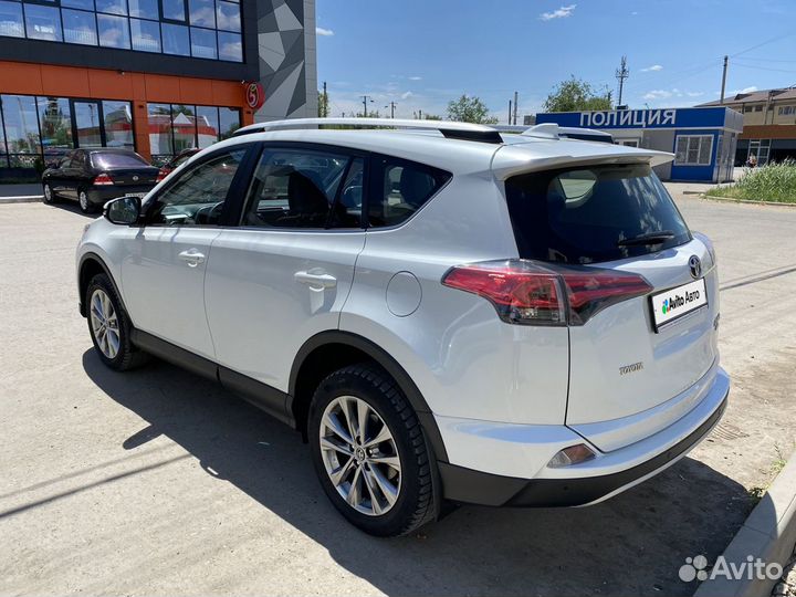 Toyota RAV4 2.5 AT, 2018, 42 000 км