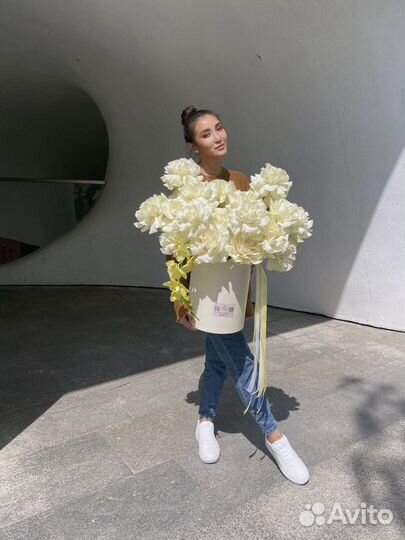 Доставка цветов и букетов