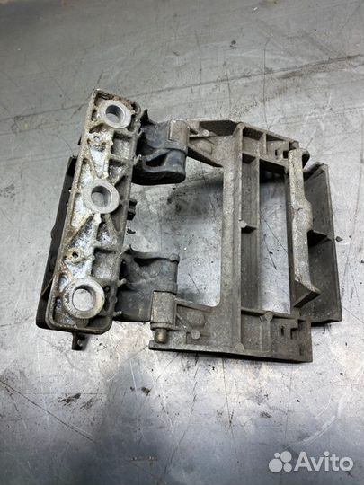 Подножка Daf 105 MX340 2011