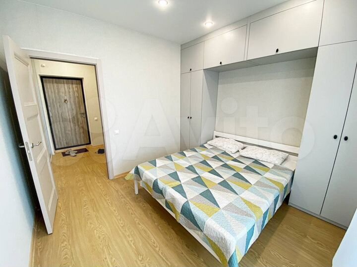 2-к. квартира, 55 м², 10/12 эт.