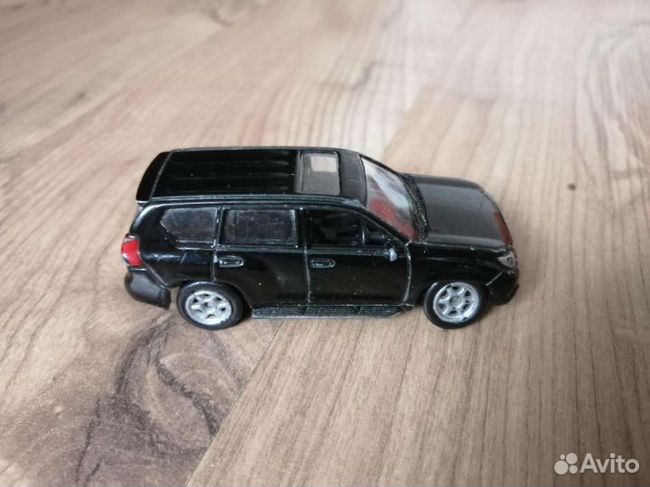 Игрушечные машинки