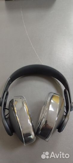 Закрытые студийные наушники AKG K361