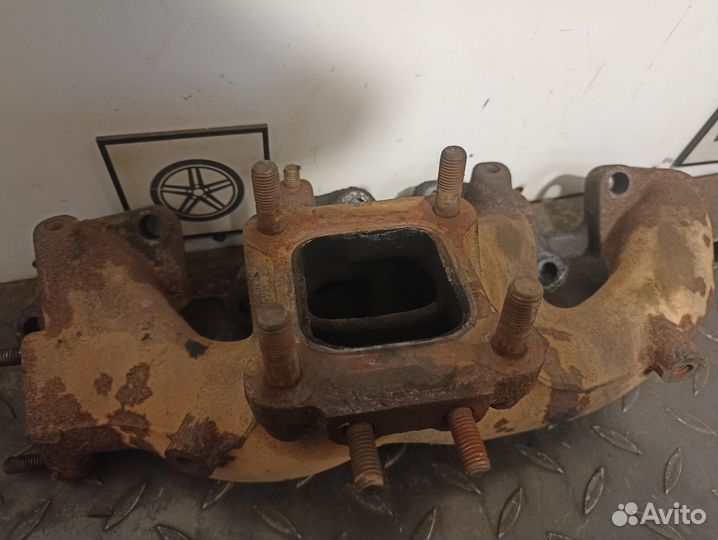 Коллектор выпускной Toyota 4 Runner / Hilux Surf