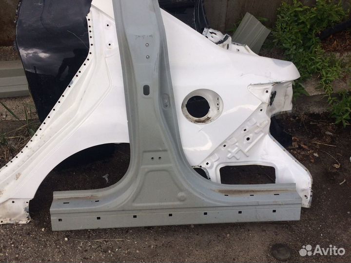 Порог правый с центральной стойкой Kia sorento 2xm