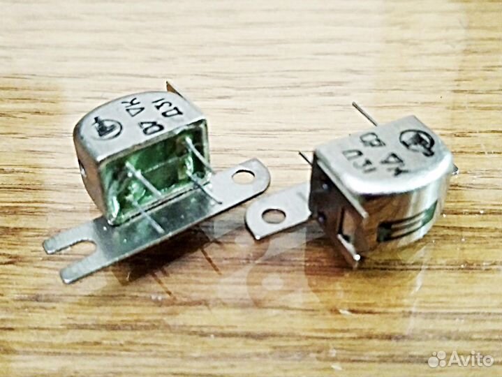 Головки стерео для кассетных магнитофонов