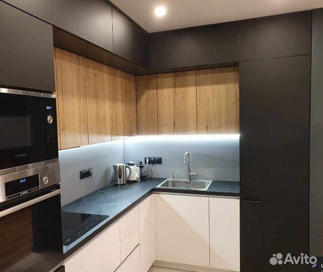 Кухонный гарнитур на заказ от фабрики