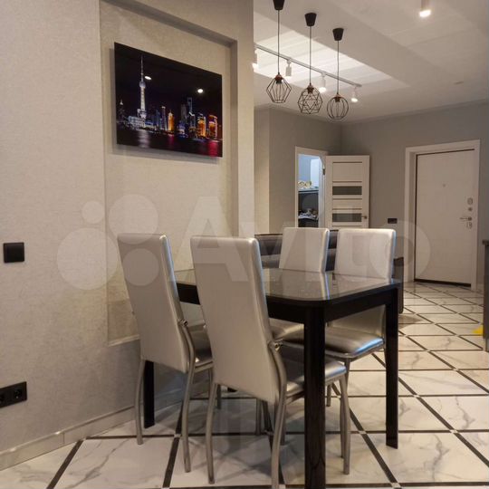 1-к. квартира, 47 м², 1/3 эт.