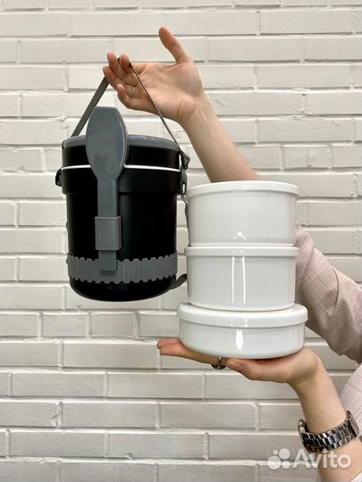 Термос с тремя контейнерами для супа и вторых блюд