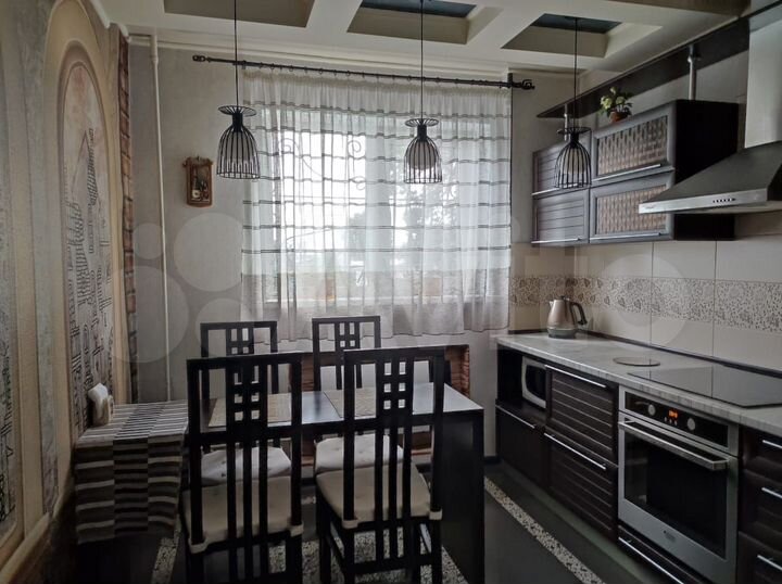 2-к. квартира, 52,3 м², 1/5 эт.