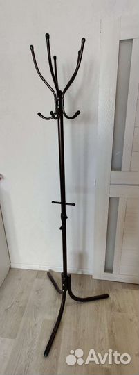 Вешалка напольная