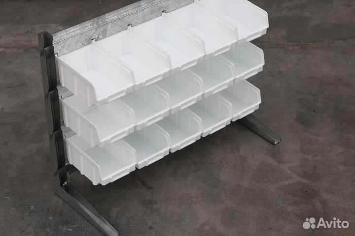 Стеллаж-мини с пластиковыми ящиками