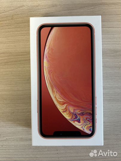 Коробка от iPhone XR