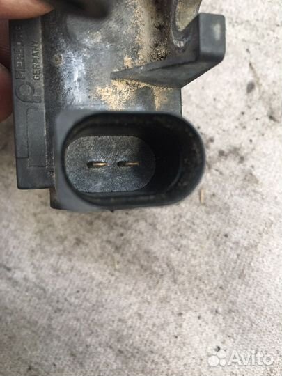 Электромагнитный клапан Volkswagen Phaeton(1983)