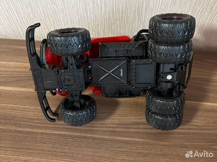 Большая Машинка внедрожник Hot Wheels хот вилс