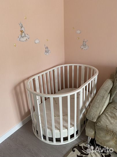 Детская кроватка