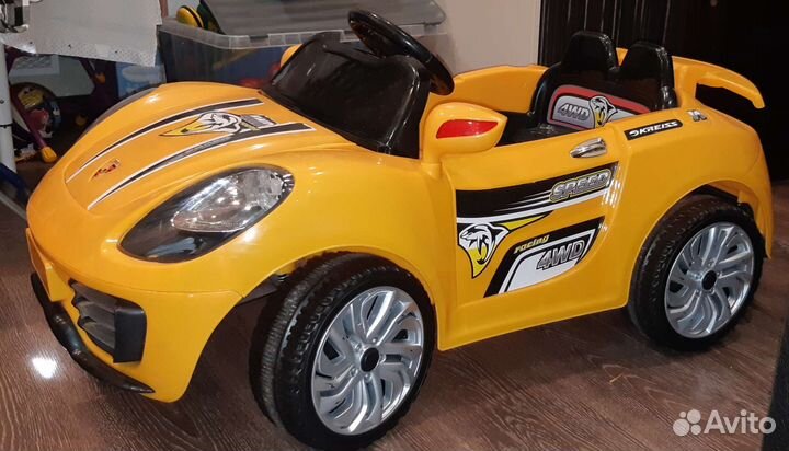 Электромобиль