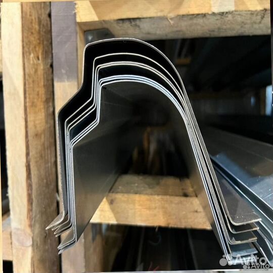 Mazda 3 BK пороги и арки Серов