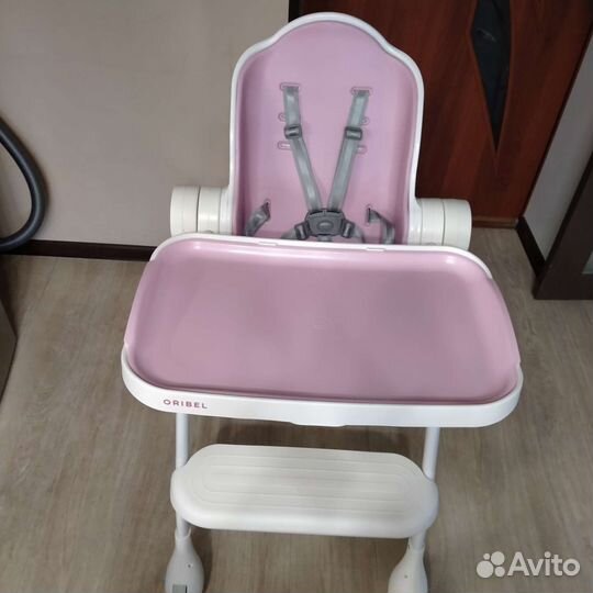 Стульчик-кокон для кормления