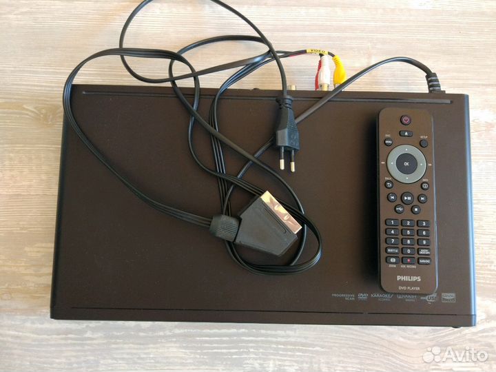 DVD- плеер philips