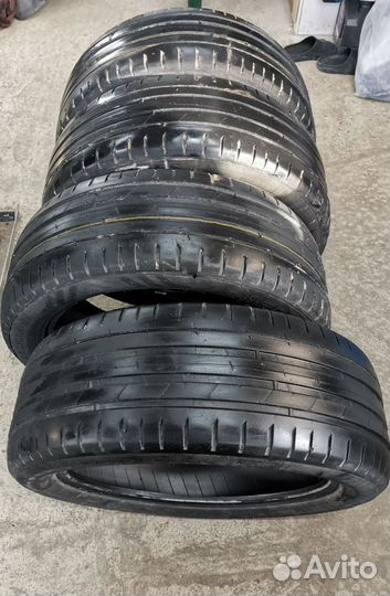 Nokian Tyres Hakka Black 2 SUV 235/50 R19 99V