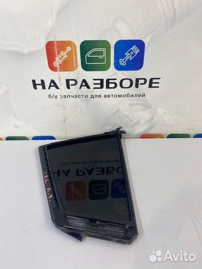 Форточка двери задняя левая Mazda 3 BL Z6 2012