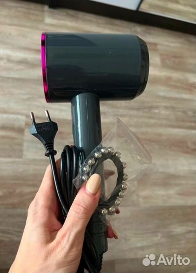 Фен профессиональный