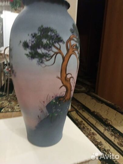 Керамическая ваза для цветов