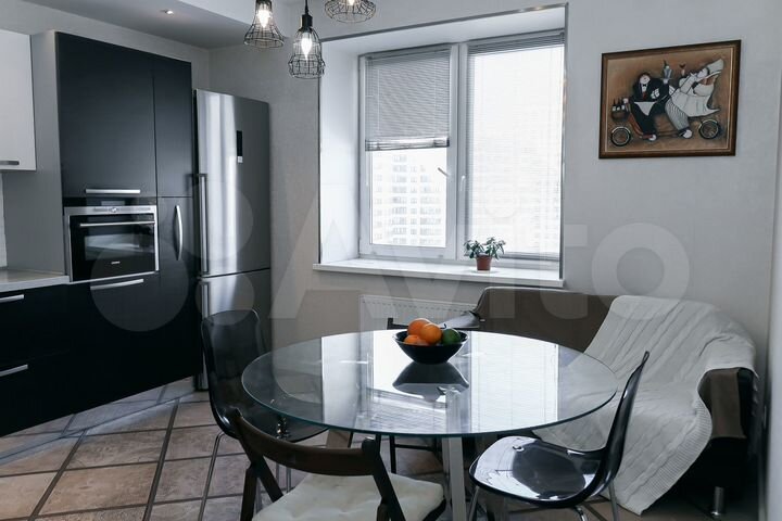 3-к. квартира, 76,5 м², 14/19 эт.