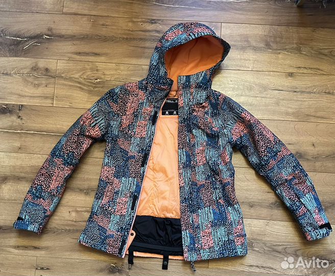 Горнолыжный костюм женский