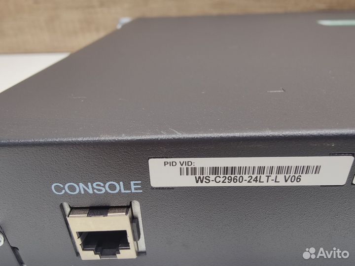 PoE Коммутатор Cisco Catalyst WS-C2960-24LT-L