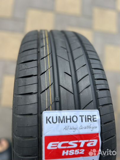 Kumho Ecsta HS52 205/55 R16 91W