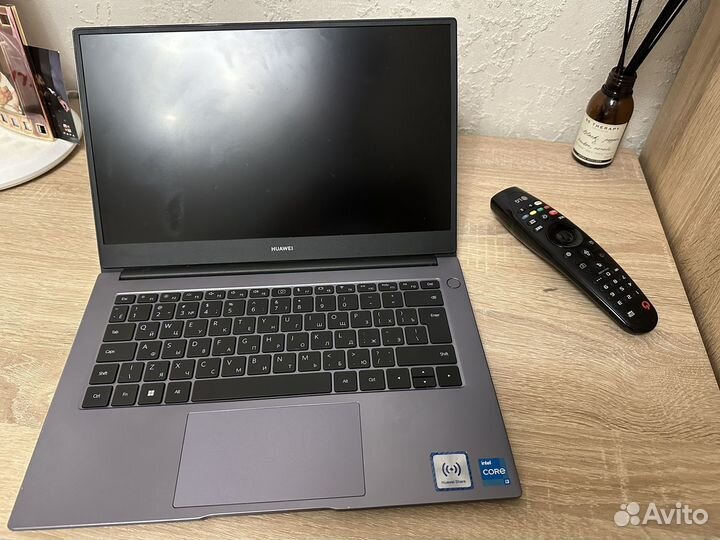 Ноутбук huawei matebook d 14