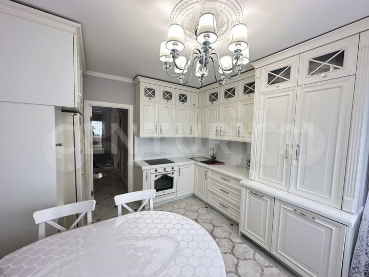 3-к. квартира, 76,1 м², 3/17 эт.