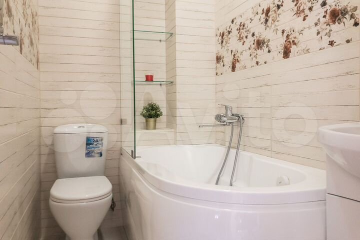 Комната 12 м², 2/3 эт.