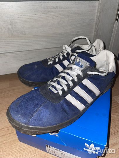 Кроссовки adidas москва