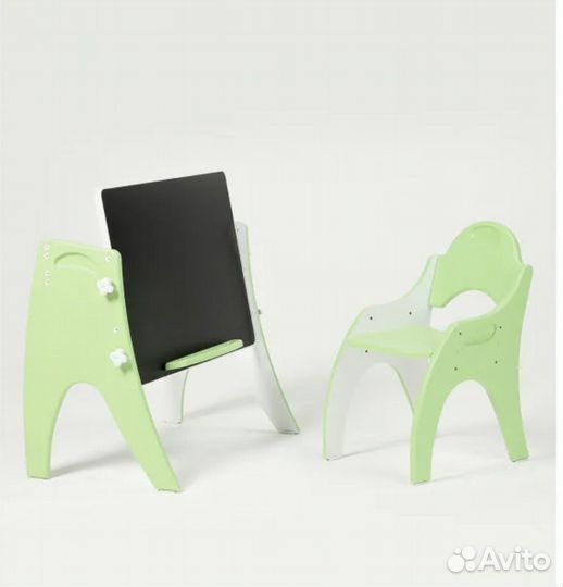 Детский стол мольберт и стул