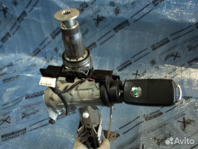 Колонка рулевая Skoda Octavia (A5 1Z) 2004-2013