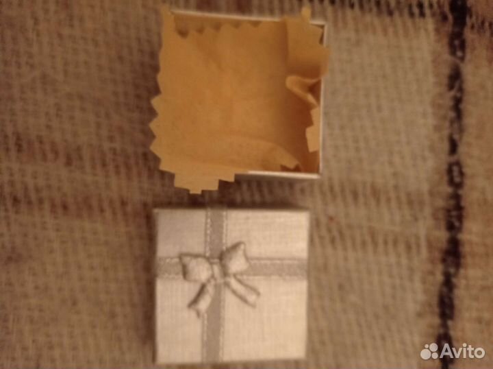 Подарочные коробки упаковка