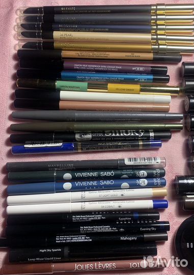 Карандаши Bobbi Brown, MAC, Estée Lauder