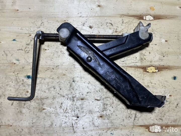 Домкрат штатный Opel Corsa C Арт. 77472